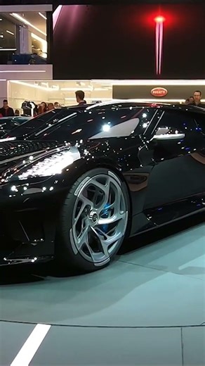 Bugatti La Voiture Noire is one of the most exclusive hypercars ever created #supercars #bugatti