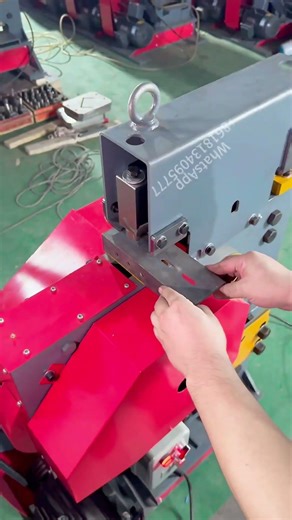 Ironworker shearing machine #metalworking #architecturalmetalwork#metalworkshop