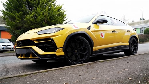 A driving test with the Lamborghini Urus