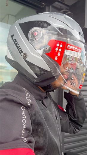 45 reactions · 5 comments | NEW DESIGN : LS2 INFINITY II VEYRON GLOSS GREY WHITE Features :  HPFC (High Performance Fiberglass Composite)  Visor Locking System Double Visor ECE 22.06 Anti-Fogging Pinlock Weight 1400 ± 50 gr  RM850 Dapatkan hanya di Serdang Motorcycle Store : https://wa.me/60102681529 #SerdangMotorcycle #LS2helmet #LS2INFINITY2 #OPENFACECARBON | Serdang Motorcycle | Facebook