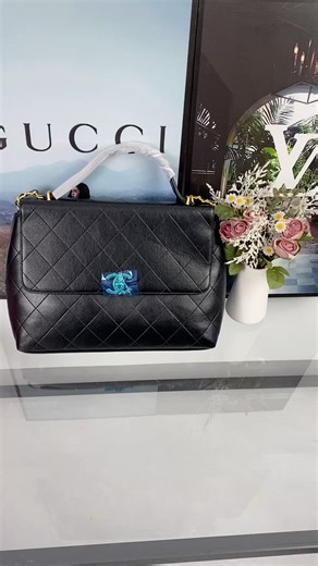 Luxury personal shopper ,hipping worldwide.WA：8618030353762