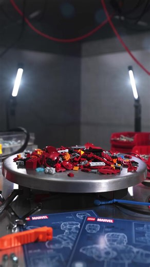 🦾「J.A.R.V.I.S.，開啟全新專案：Iron Man MK4 Bust啟動！」 Iron Man經典戰甲再進化！全新LEGO®Marvel Iron MK4 Bust 細節滿滿，Marvel迷必收！ #IAmIronMan #IronMan #Marvel #LEGO #LEGOHK | LEGO