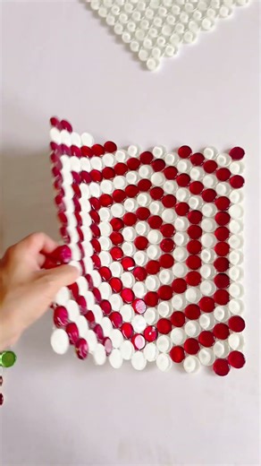 Penny Round Glass Mosaic Tile | Classic Backsplash & Bathroom Ideas