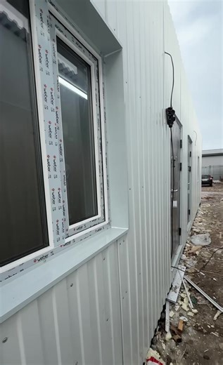 40 тонналық контейнерден жасалған тұрғын үй. Тапсырыс беру үшін байланыс телефоны: 87071737324