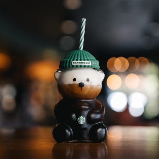 Starbucks' holiday $30 "bearista" mug now reselling on eBay for $300