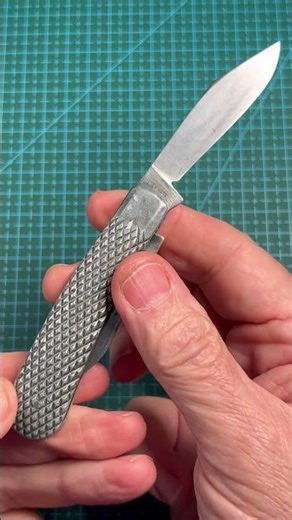 They don't make pocket knives like this anymore #shorts #vintage #knife