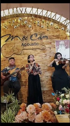 Diễm Xưa - ST: CNS. Trịnh Công Sơn - Trình bày: Lê Anh