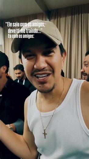 Resumo: compramos lote do @wesleysafadao em sociedade com o @xandaviao 🤣