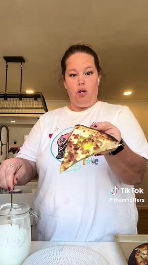 Dill pickle pizza! Yum! Pizza dough- 2 cups warm milk 14g yeast or 2 pkge 4 cups flour 2 tbsp olive oil 1.5 tbsp salt ‘Mix well, let sit on counter till doubled. Sauce- 1 cup mayo 1cup sour cream 3 tbsp dill 1tbsp onion powder Salt pepper Fresh garlic Pickle juice! Done! #themhoffers #dillpicklepizza