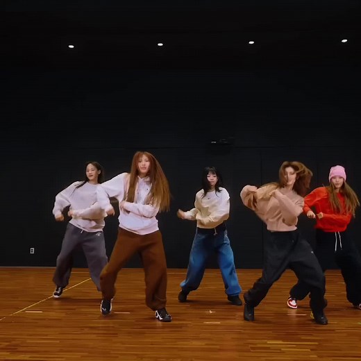 Fancams para videos con texto ♡ ✿⁎⁺˳:#fancam #xyzbca #KPop #twicesbop #newjeans #fypppppppppppppp @TikTok
