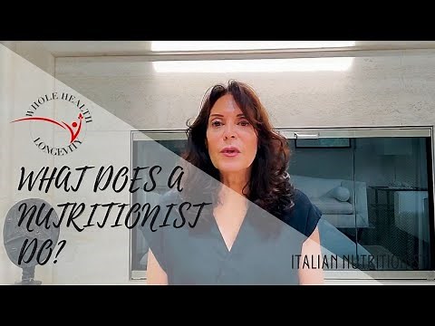 What Does a Nutritionist Do?