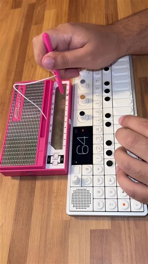 #dontworrybehappy #bobbymcferrin #stylophone | bobby mcferrin