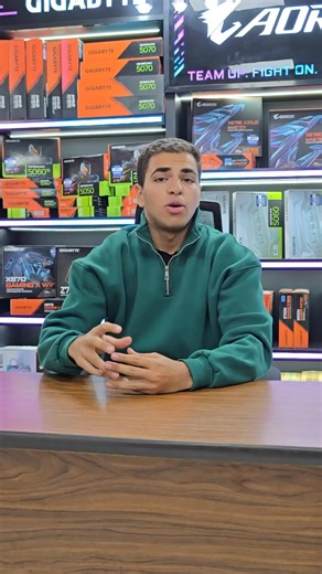 شاشة MSI MAG 321CQF E18 بعروض قوية 🔥 32” Curved 180Hz – 0.5ms 🎮 ألوان 10-Bit (124% sRGB / 92% DCI-P3) HDR أداء احترافي وصورة واقعية ضمان 3 سنين تقسيط من خلال بنك الأهلي، بنك مصر، بنك التجاري وفا، بنك CIB، بنك الإمارات دبي الوطني، بنك SAIB 📍 العنوان: EL BOSTAN Mall، الدور العاشر – باب اللوق 📞 للتواصل: 01272222825 – 01223311744 static-eg.com #static #art_of_tech | Static