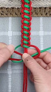 317K views · 2.3K reactions | Instructions for tying two-color bracelets in the simplest way #crafts #diy #diycrafts #craft | Craft Home | Facebook
