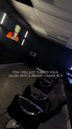 Your workspace sets the standard! Give your clients a true cinema-style experience while you work. $25 Daily Booth rental 📍Miami Gardens Fl Comment or DM “CHAIR” to secure yours today.✨ #miamisalonbooth #miamisalonsuites #highexposurestudio #miamihairstylist #miamimua