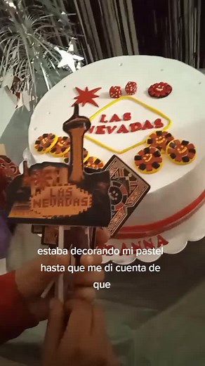 Decorando Pastel de Quackity | Feliz Cumpleaños