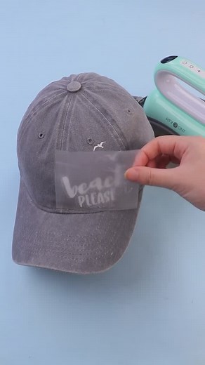 SourcePrinting on Instagram: "Custom Branded Caps. Quantity 100 -100000 👉Https://sourceprinting.co.za Baseball caps in South Africa Caps are making a major fashion comeback due to their versatility and ability to bridge the gap between casual streetwear and high fashion. Once a staple of 1980s style, they are now being embraced by a wide range of people, from trend-conscious youth to professionals. The resurgence is partly driven by the growing influence of sports-inspired fashion and streetwea