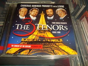 Carreras, Domingo, Pavarotti With Levine - The Three Tenors In Paris
