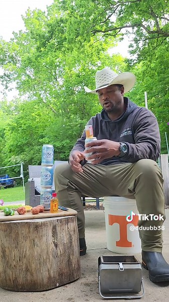 WhatUsaid 😁 #beer #alcohol #drink #shot #burp #chug #shotgunbeer #boilermaker #dduubb38 #foryou