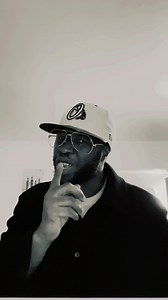 OL KAINRY- CRIE MON NOM Remix du Remix @olkainry c’est un frère ! Il nous a toujours donné la force pour nous faire avancer. D’ailleurs on a RDV prochainement 🔥 Ce morceau nous a traumatisé tout comme sa carrière. C’est avec plaisir que je m’invite tout seul 💯🥶 Vos avis la famille ? #GENIUS | SMOKER