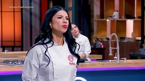 El programa número 16 de #MasterChefCelebrity se llenó de grandes sorpresas para los cinco mejores cocineros de la temporada, empezando por la caja misteriosa.🍴📦📺 ¡REVIVE EL PROGRAMA 16 COMPLETO! 👇🏼 | MasterChef México