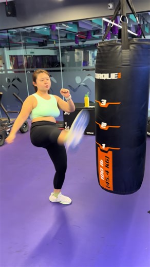 Sound on 🥊 #kickboxing #boxing #belikeslei #training #gym