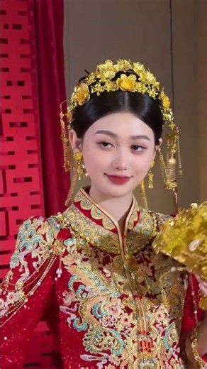 ✨ Stunning Chinese Bridal Hair Crown 👑 | Elegant Wedding Hairstyle Inspiration 💛 #wedding