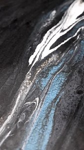 Raise your hand if you’re ready to upgrade your kitchen now that the holidays are over 👋🏼 The decorations are down, the leftovers are gone, and suddenly those countertops and cabinets you’ve been side-eyeing all season are impossible to ignore. New year, new surfaces, and the perfect time to turn “one day” projects into finished projects. Who’s ready to give their kitchen the glow-up it deserves? #KitchenUpgrade #DIYKitchen #StoneCoatCountertops | Stonecoatcountertops.com