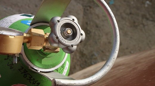 MIG Welding with 100% Argon Shielding Gas - Weld Guru