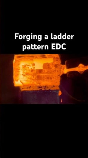 Ladder pattern Damascus EDC #bladesmithing #forging #damascussteel