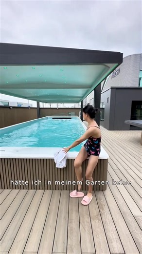 Heated infinity swimming pool#swimmingpool #swimspa #swimspas #hottub #swim #swimming #swimlife #villa #hotel #jacuzzi #poolcover #heatedswimmingpool #infinitypool #smartheartedswimmingpool | Sunripple Aquatics Europe