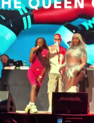 Spice performs with daughter in Germany