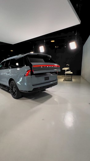 The All-New 2025 Lincoln Navigator® #Ad now has a split gate, and this available Cargo tailgate manager #Navigator @lincoln2025 Lincoln Black Label Navigator® preproduction model shown with available features including extra-cost color option. | Pushing Pistons