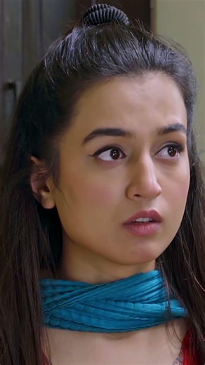 Ye kya tareeqa hai baat karne ka? 🤯 #merehumsafar #shorts #haniaaamir
