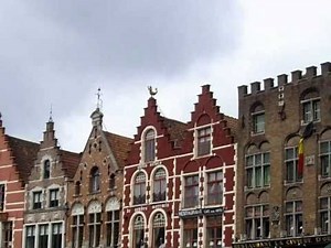 INESSA GALANTE - "Marietta's Lied" Die tote Stadt (Lyric Info) - Decor: Brugge België