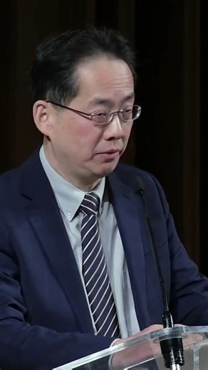 When we worship and partake of the Lord's table, we must not look only to ourselves but to the body of believers around us. Dr. David Pao, Dean of Trinity Evangelical Divinity School, shares from 1 Corinthians 11 at the 2024 Dean's Chapel. #church #peopleofgod #gospel #bible #scripture #theology #preaching | Trinity Evangelical Divinity School