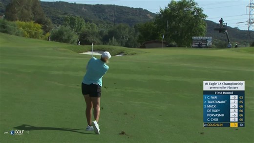 Lauren Coughlin nearly holes her approach on 11, and she's on a birdie run at El Caballero 🎯🔥