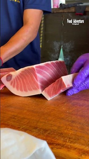 $100 per slice giant tuna otoro insane wagyu marbling #otoro #bluefintuna #luxuryfood #foodreels