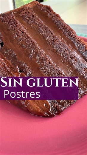 Andrea Fraga | Pastelera profesional on Instagram: "NUEVO EBOOK SIN GLUTEN 🔥 Este nuevo ebook incluye recetas base sin gluten que podrás combinar para crear infinidad de postres: - 3 recetas de batido liviano: 2 bizcochuelos esponja (vainilla y chocolate) y un roll cake japonés (pionono) - 2 recetas de tortas de mantequilla: vainilla y chocolate - 2 recetas de rellenos/coberturas para postres fríos - 2 recetas de rellenos/coberturas para postres a temperatura ambiente - 2 recetas de almíbares C