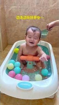 After baby sits, they don't lie down during bath. Use #bath stool for easy bathing