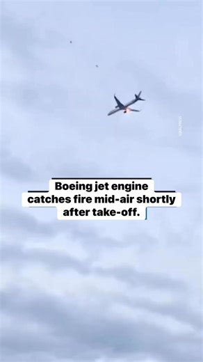 205 reactions · 184 shares | Shock moment Boeing plane engine bursts...
