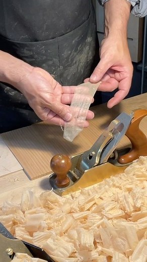 Ian Parker / furniture maker on Instagram: "Making the exhibition sample drawer back, slips and base. All finished apart from some oil. Next for a few sample joints and back to the box. #handtools #furnituremaker #woodworking #craftsmanship #handtoolsonly #woodwork #furnitureschool #designermaker #lienielsentoolworks #drawermaking"