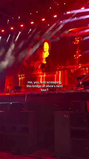 with the note change of course. #oliviarodrigo #driverslicensebridge #fyp #istillloveyou #relatablelyrics @livies hq ❤️