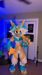 BLAME IT ON THE SUNSHINE! #blameitontheboogie #furry #paperfurry #paperfursuit #fypシ
