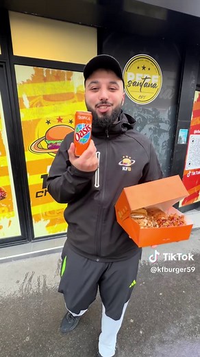 🔥 OFFRE D’OUVERTURE KFB PARIS 18 🔥 📍 64 rue Championnet, 75018 Paris 💥 10€ SEULEMENT (uniquement pour l’ouverture officielle) et là… accroche-toi : 🍔 1 burger bœuf 🍔 1 burger poulet 🌯 1 tacos de dingue 🍗 1 tenders maison qui font perdre la raison 🍟 Maxi frite oignon fries 🥣 La nouvelle sauce du chef (exclusive 😮‍🔥) 🥤 La boisson, pas comme chez la concurrence 😉 ⚠️ Offre limitée, valable uniquement pour l’ouverture 👉 KFB débarque à Paris 18 et ça ne rigole pas. Viens goûter, tu comp