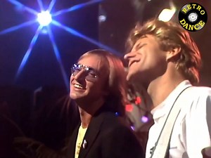 11K views · 273 reactions | Várjuk a napfényt...! Hol van? Laid Back - Sunshine Reggae (Musik & Gäste 23.09.1983) #italodisco #Retrodance #retromusic | Retro Dance Music | Facebook