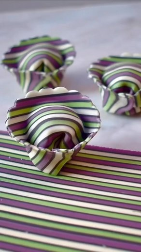 How to make multicolour striped fresh pasta . . By 👩🏻‍🍳 @lucele_foodandwine . . Get premium Chef tools at www.chefstyle.net _____________________________ Follow us for updates and promotions on our products. . . #chefstyle #pasta #pastalover #pastamania #pastalovers #pastaitaliana #pastaaddict #pastalove #pastamaking #pastafattaincasa #pastafattaamano #pastaripiena #pastatools #pastatoolshop #cheflife #chefporn #chefsalert #cheflove #chefs_eye #chefs #chefskills #chefmode #chef #italiafood #i