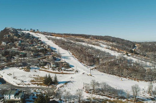 This Charming Mountain Town Is the 'Ski Capital of the South'—and It Has Night Skiing, Tubing Parks, and Scenic Drives