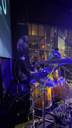 Ke Gocek Cymbal: Drum Cover by a Talented Female Drummer