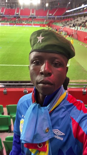 Hala zoba 😁 Akokaka makambu te keba !